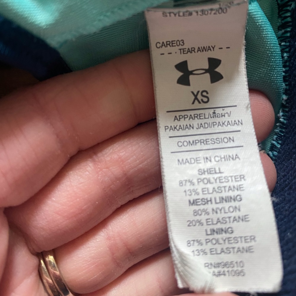 Women’s Under Armour sports bra, size XS - Picture 2 of 3